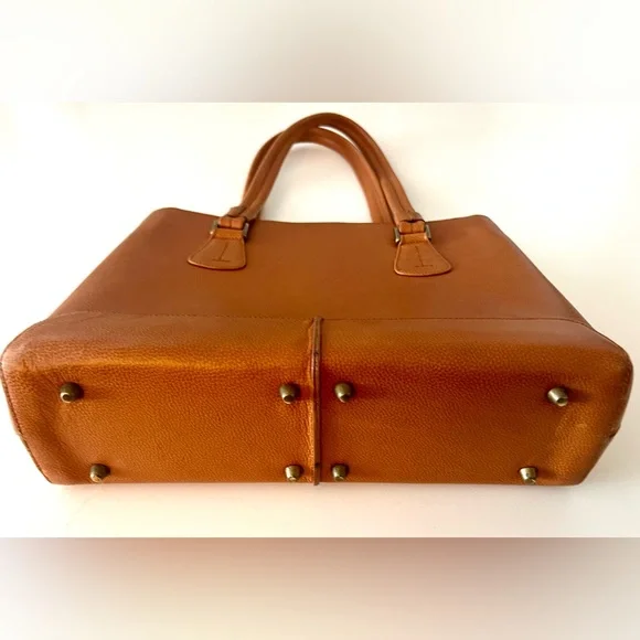 Lottusse Tan Leather Structured Shoulder Bag - Picture 3 of 9